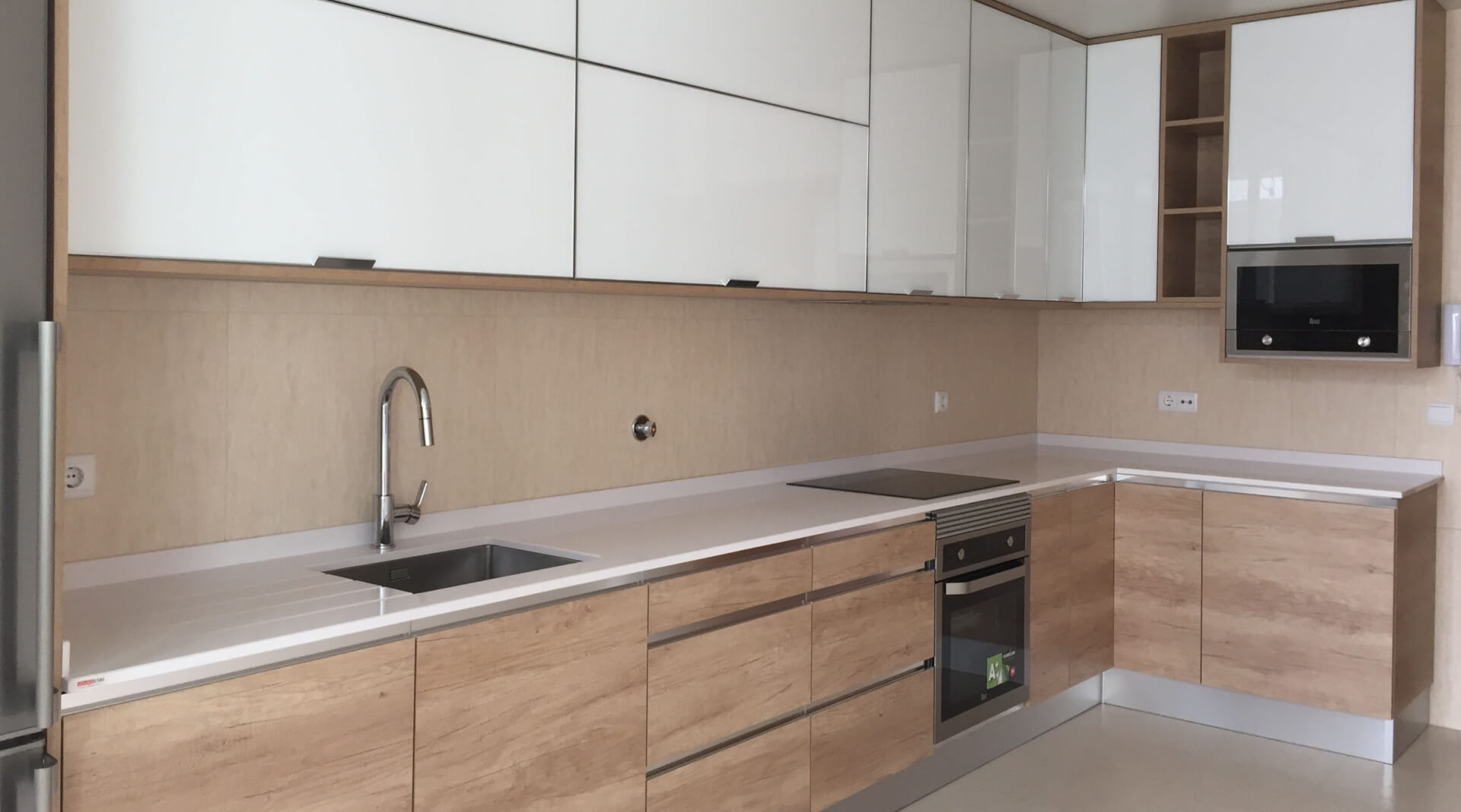 Vougaclas | Cuisines, lda